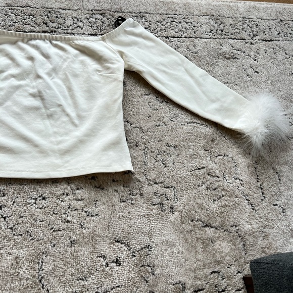 NWT Festive long sleeve shirt with feather cuff - Picture 2 of 5